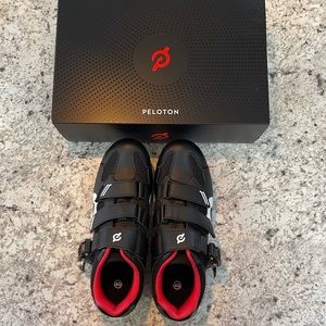Peleton Shoes Size 40 (9 US)